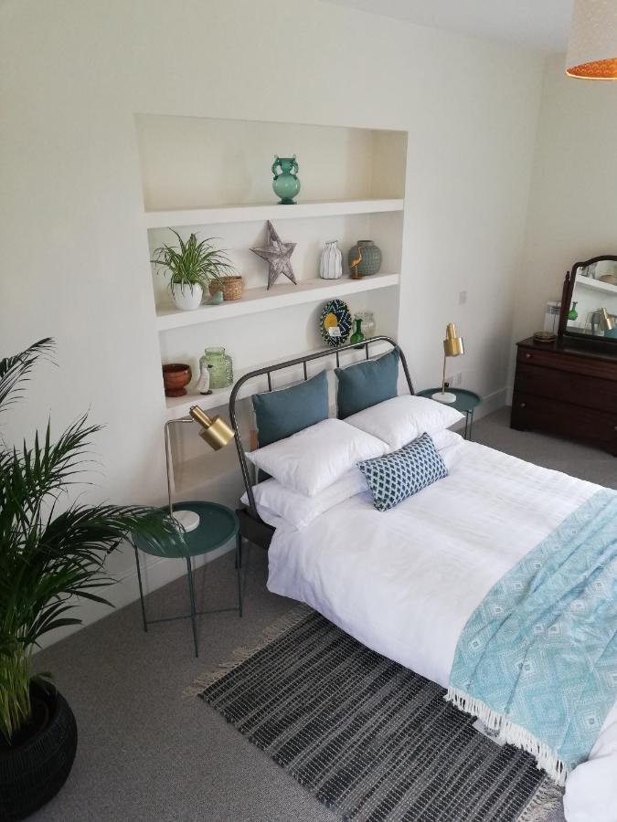 Next Door At Broomfield House มิดเดิลตัน ภายนอก รูปภาพ